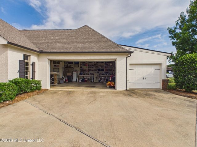 114 Burne Run, Madison, MS 39110