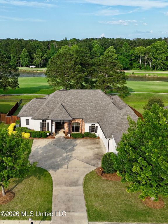 114 Burne Run, Madison, MS 39110