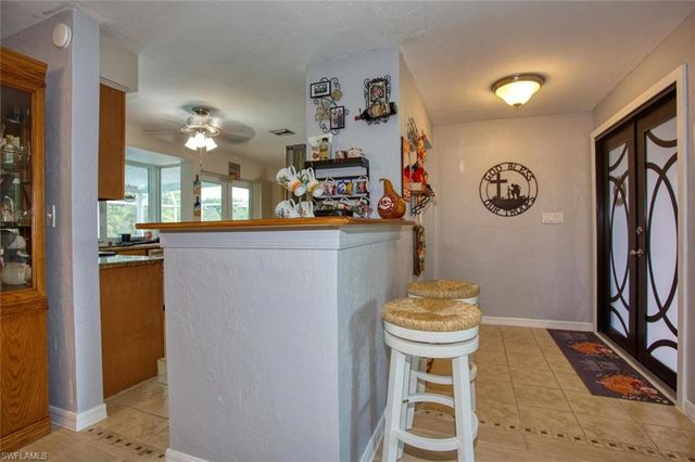 1227 Everest PKWY, Cape Coral, FL 33904