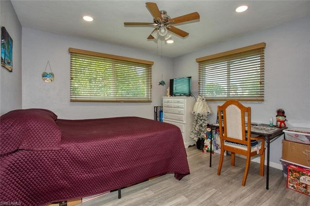 1227 Everest PKWY, Cape Coral, FL 33904
