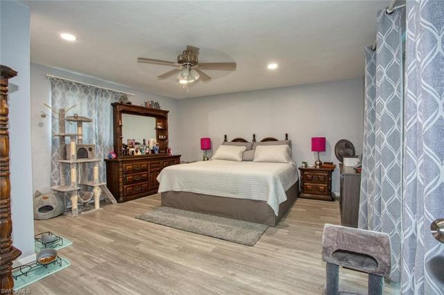 1227 Everest PKWY, Cape Coral, FL 33904