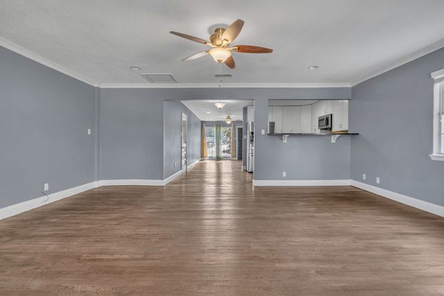 9621 Rustown Drive, Dallas, TX 75228