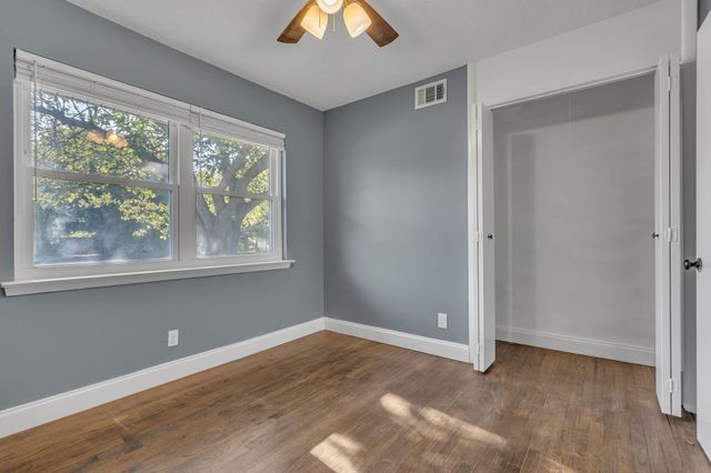 9621 Rustown Drive, Dallas, TX 75228