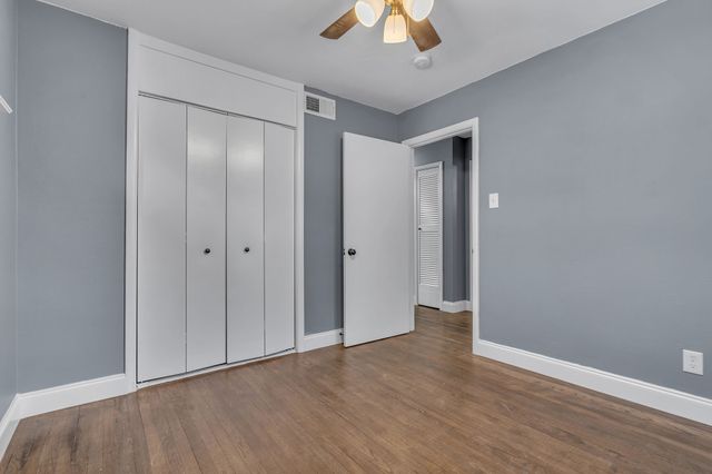 9621 Rustown Drive, Dallas, TX 75228