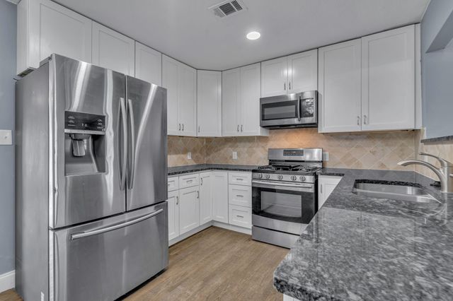 9621 Rustown Drive, Dallas, TX 75228