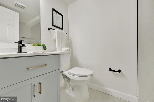 5526 BUCKNELL RD, Baltimore, MD 21206