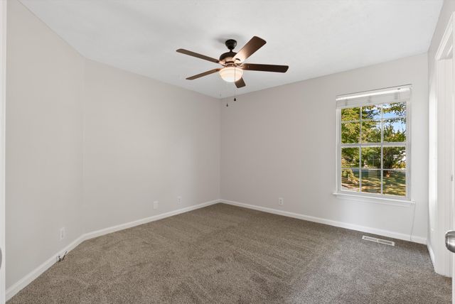 214 Westland St, Portland, TN 37148