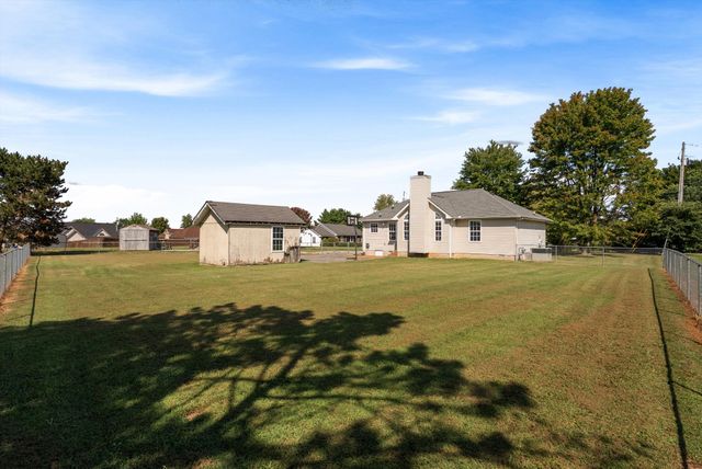 214 Westland St, Portland, TN 37148