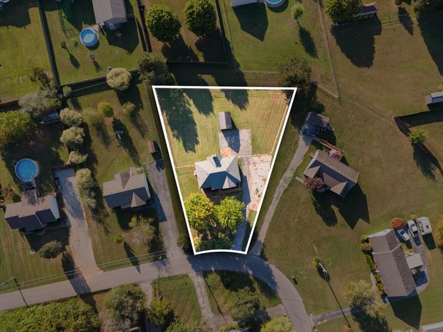 214 Westland St, Portland, TN 37148