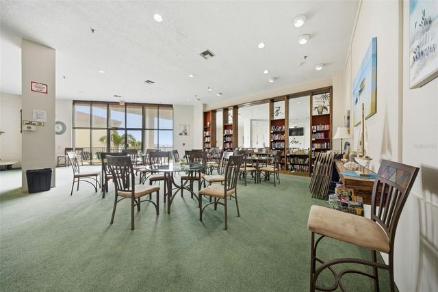 6322 PALMA DEL MAR BOULEVARD S 606, St Petersburg, FL 33715