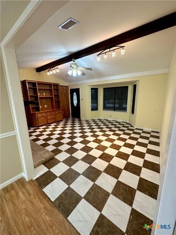 310 Vollentine Street, Yoakum, TX 77995