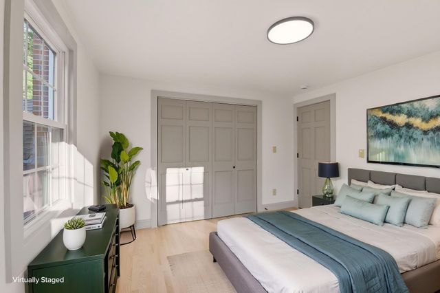 1262 Randolph Ave, Milton, MA 02186