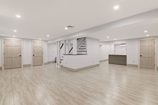 1262 Randolph Ave, Milton, MA 02186