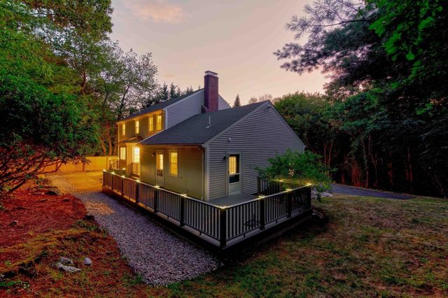 1262 Randolph Ave, Milton, MA 02186