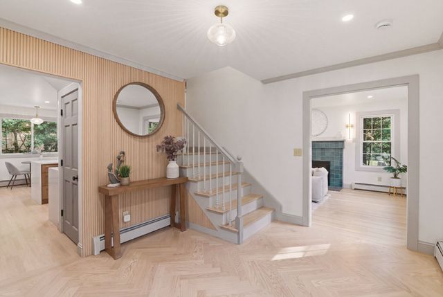 1262 Randolph Ave, Milton, MA 02186