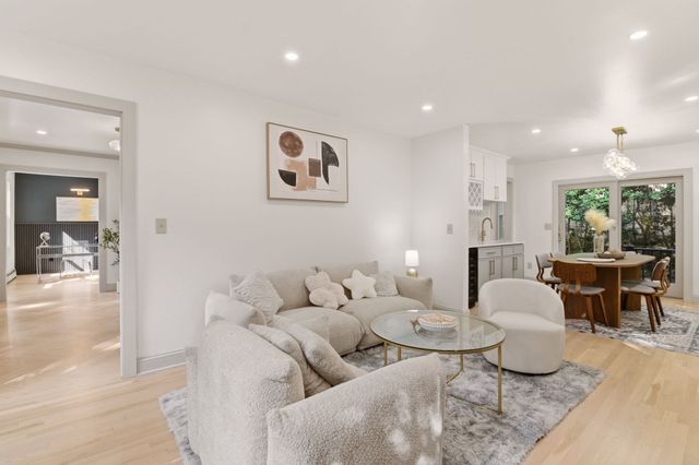 1262 Randolph Ave, Milton, MA 02186