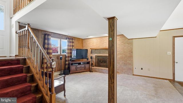 4211 JACKSON MILL RD, Haymarket, VA 20169