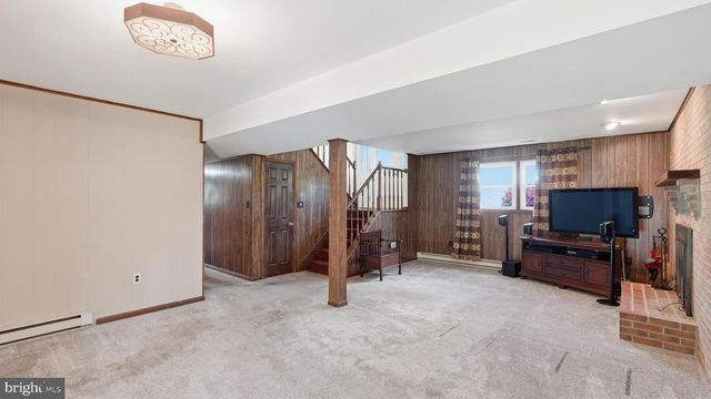 4211 JACKSON MILL RD, Haymarket, VA 20169