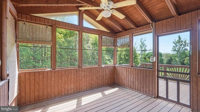 4211 JACKSON MILL RD, Haymarket, VA 20169