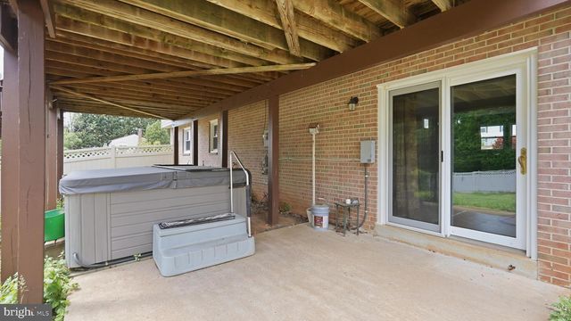 4211 JACKSON MILL RD, Haymarket, VA 20169