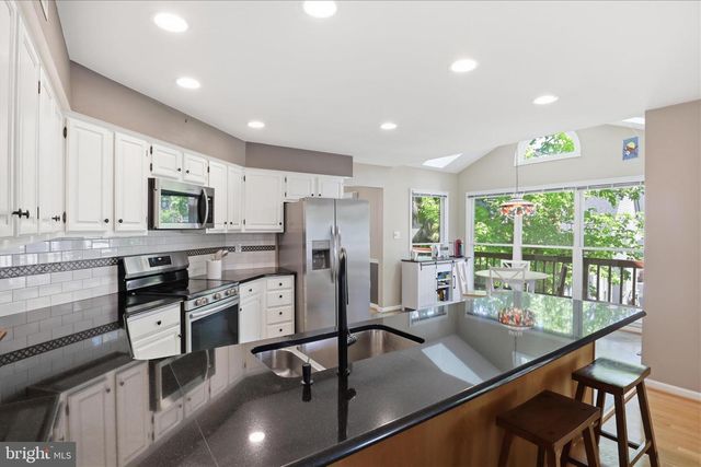 3424 SILVER MAPLE PL, Falls Church, VA 22042