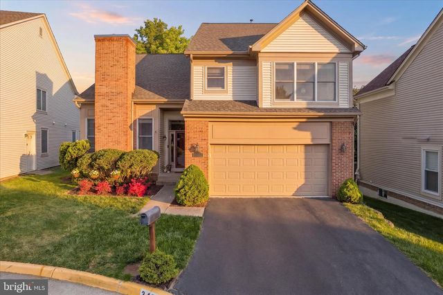 3424 SILVER MAPLE PL, Falls Church, VA 22042