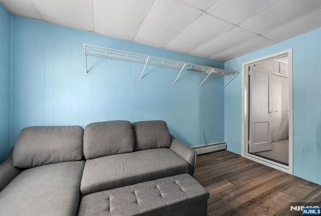 19 Entwistle Avenue, Nutley, NJ 07110