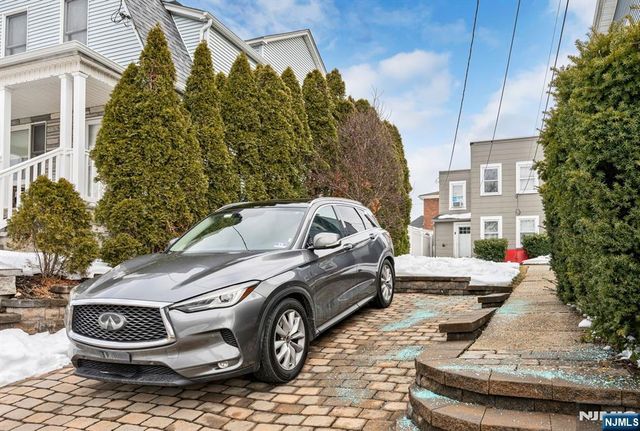 19 Entwistle Avenue, Nutley, NJ 07110