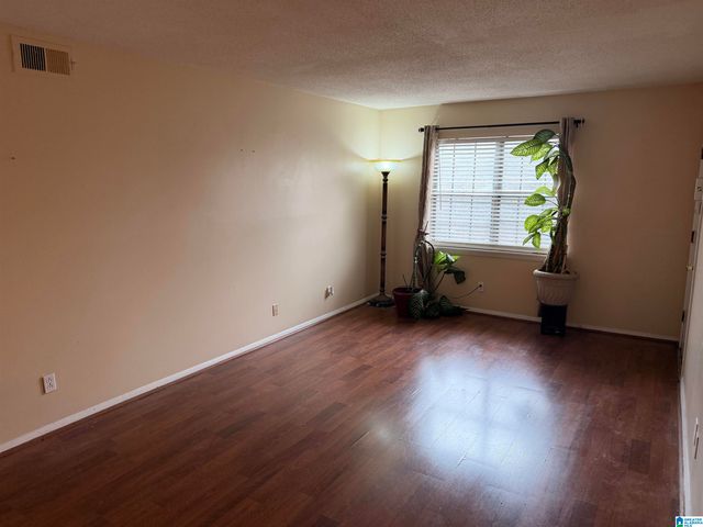 838 Beacon Pkwy E Apt D, Birmingham, AL 35209