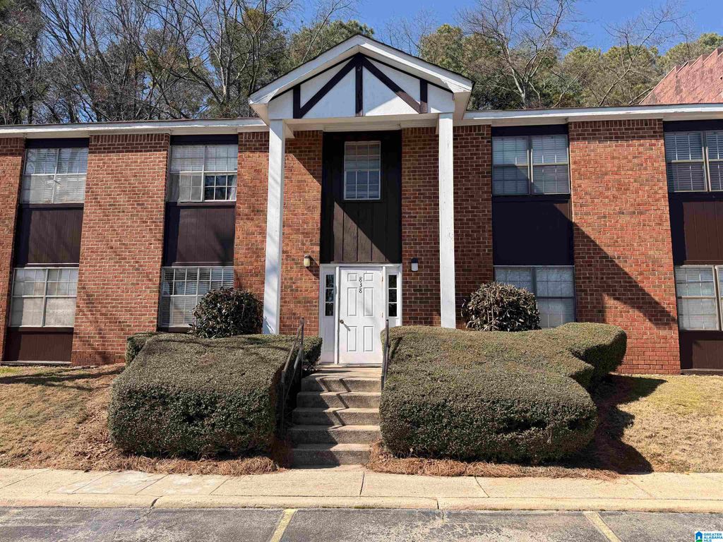 838 Beacon Pkwy E Apt D, Birmingham, AL 35209