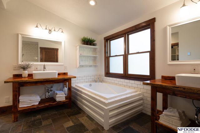 1200 SW 126Th Street, Lincoln, NE 68532