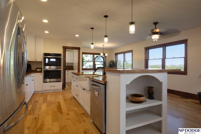 1200 SW 126Th Street, Lincoln, NE 68532