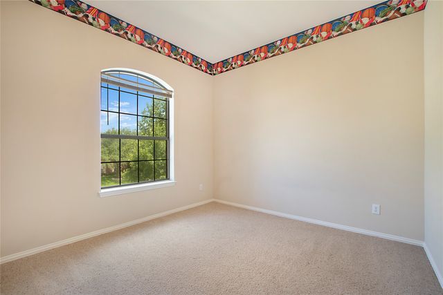 1018 Hollow Creek Drive, Cedar Hill, TX 75104