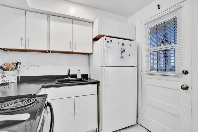 2999 Point East Dr C511, Aventura, FL 33160