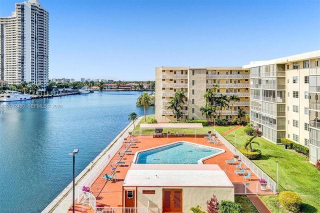 2999 Point East Dr C511, Aventura, FL 33160