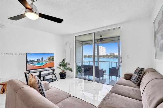 2999 Point East Dr C511, Aventura, FL 33160