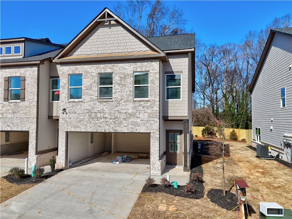 4235 Fern River Trail 6, Norcross, GA 30093
