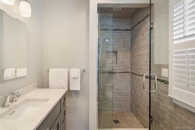 18 Hayrake Lane, Chappaqua, NY 10514