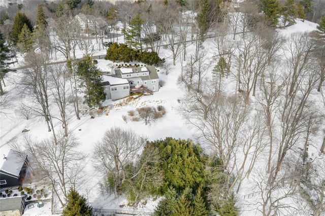 18 Hayrake Lane, Chappaqua, NY 10514