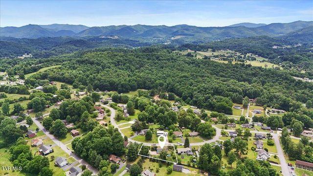 154 Carden Drive, Elizabethton, TN 37643