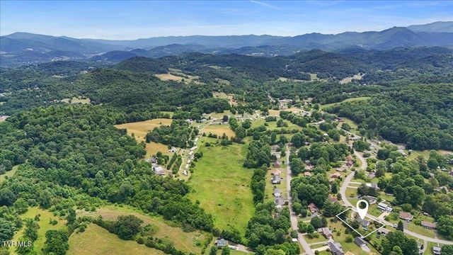 154 Carden Drive, Elizabethton, TN 37643