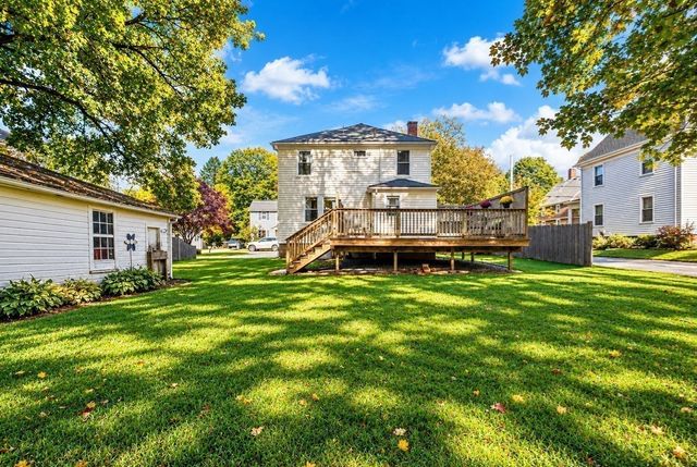 54 Riverside Place, Walpole, MA 02081