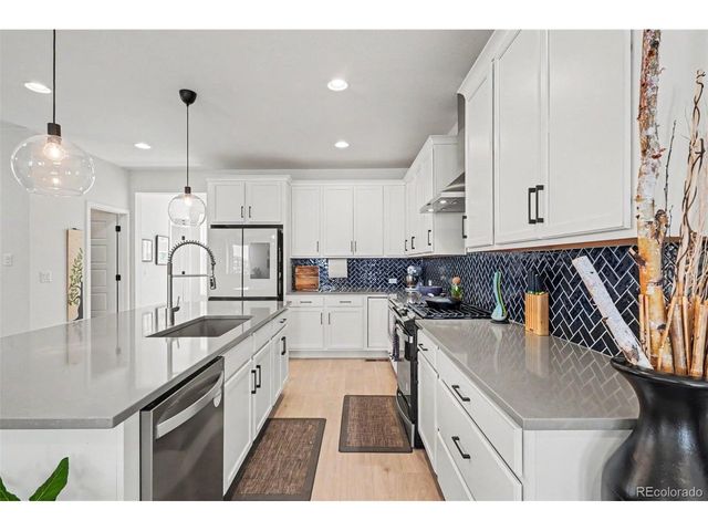 15050 Gladshine Dr, Parker, CO 80134