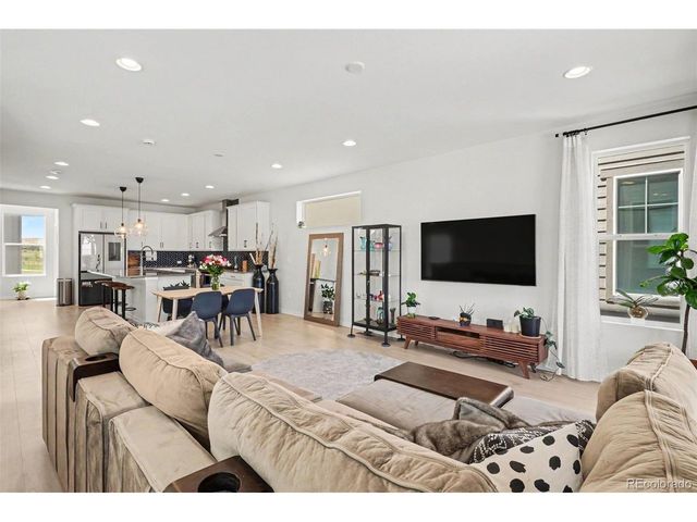 15050 Gladshine Dr, Parker, CO 80134