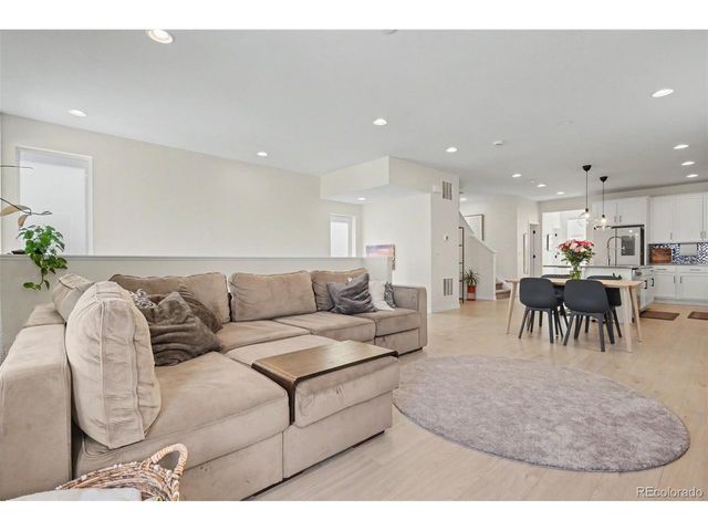 15050 Gladshine Dr, Parker, CO 80134