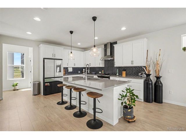 15050 Gladshine Dr, Parker, CO 80134