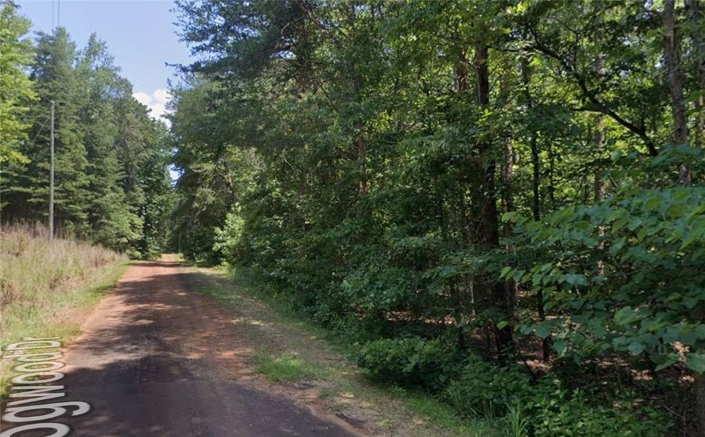 263 Dogwood Drive, Westminster, SC 29693