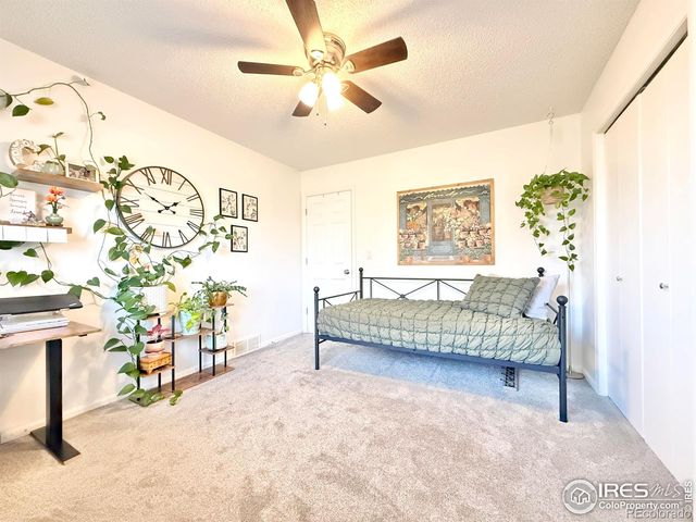 152 43rd Ave Ct, Greeley, CO 80634