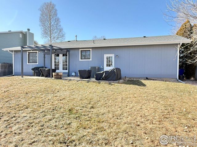 152 43rd Ave Ct, Greeley, CO 80634