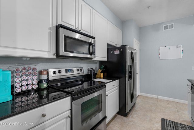 8539 GATE Parkway W 1436, Jacksonville, FL 32216